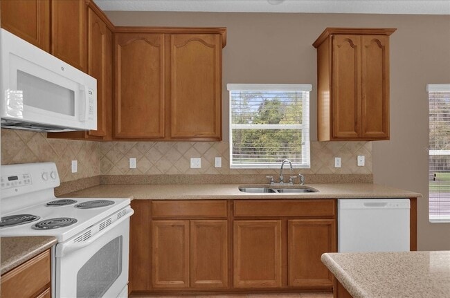 Building Photo - 14217 Bridgewater Crossings Blvd