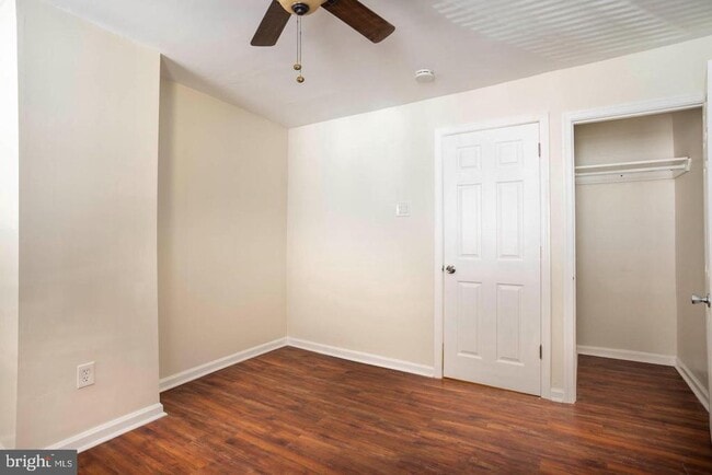 Building Photo - 2542 N Water St