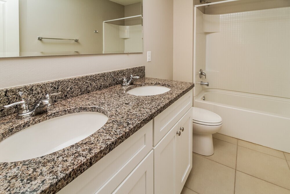 Building Photo - 3459 Landing Vw