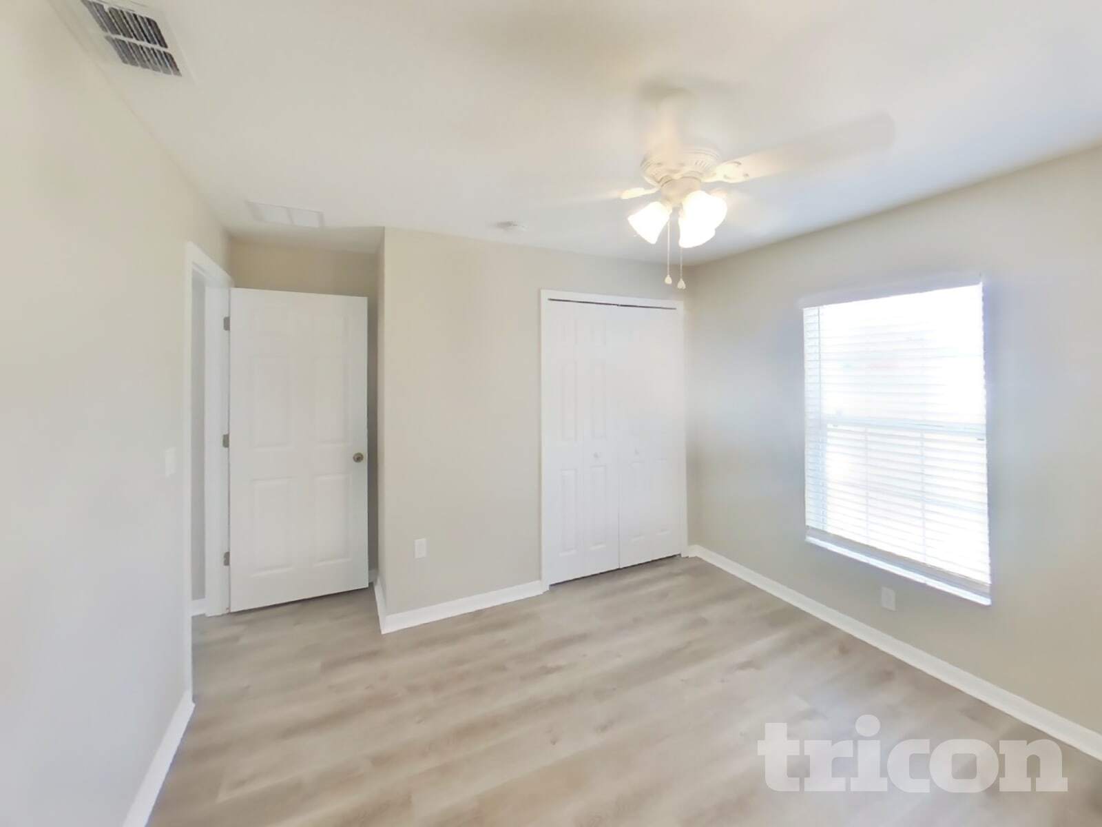 Building Photo - 13001 Fish Cove Dr