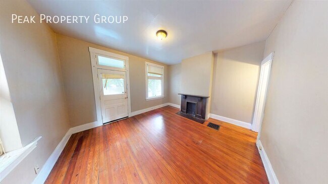 Building Photo - 2212 W Clifton Ave