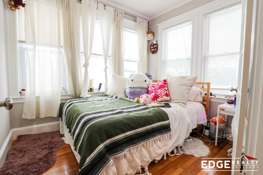 Building Photo - 8 Donnybrook Rd