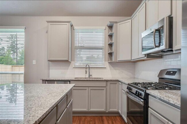 Building Photo - 1134 Tomball Downs Dr