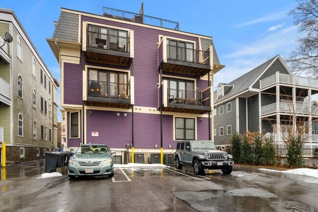 Building Photo - 34 Dix St