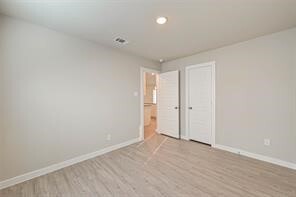 Building Photo - 21630 Sandy Dune Dr