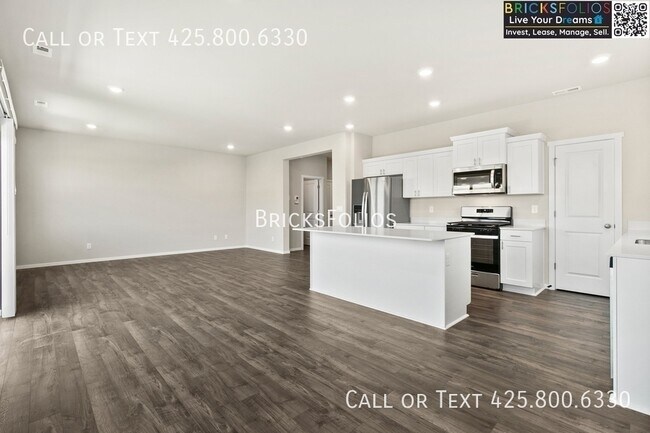 Building Photo - 1342 SW Pendleton Way