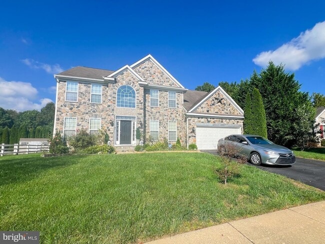 Primary Photo - 144 Edgar Rd