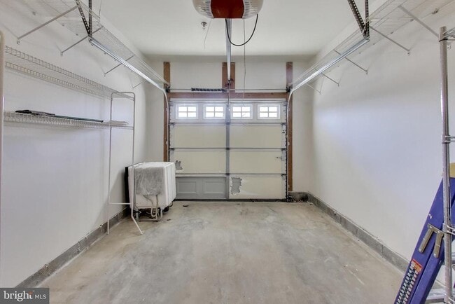 Building Photo - 13901 Belle Chasse Blvd