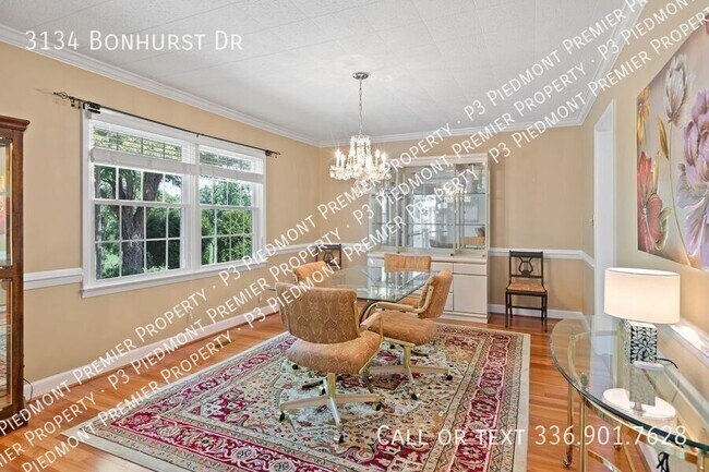 Building Photo - 3134 Bonhurst Dr