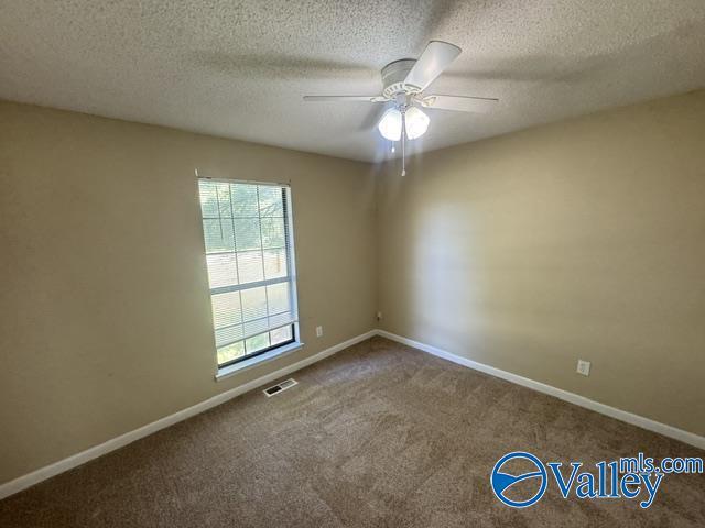 Building Photo - 127 Colby Dr NE