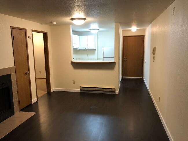 Interior Photo - TWG South