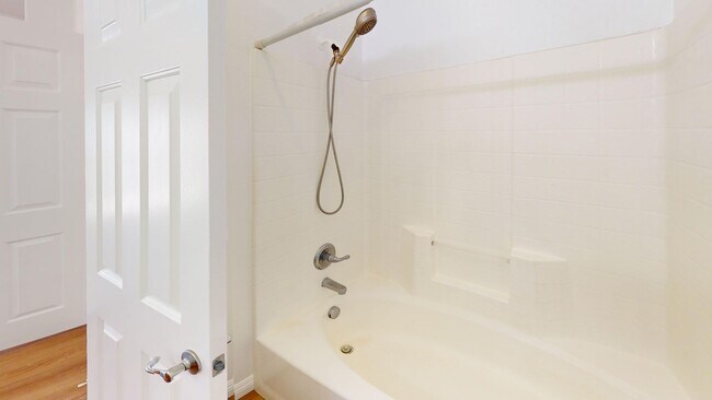 Building Photo - Modern 2BR/2BA Rancho Cucamonga Condo with 2 Balconies & 2-Car Garage – No Carpet!