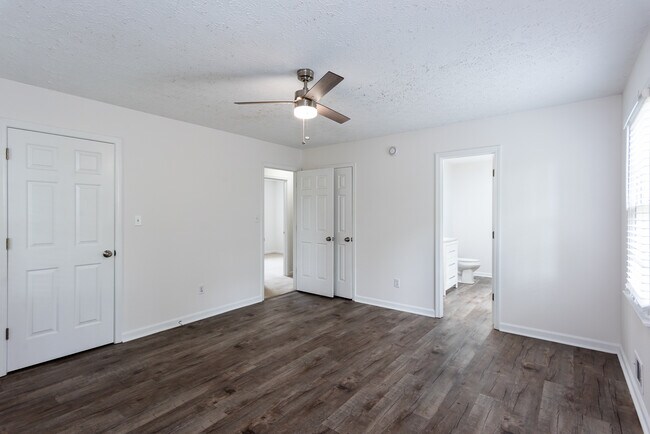 Building Photo - 85 Hawk Dr