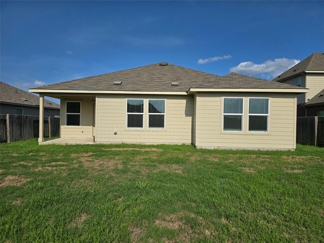 Building Photo - 109 Mountain Maple St