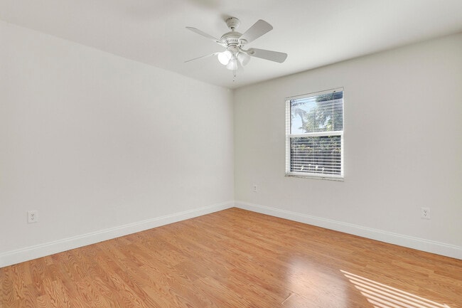 Building Photo - 6264 Allen St