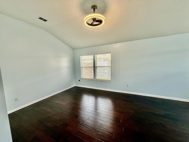 Building Photo - 4/2 Available for Rent in St Augustine!