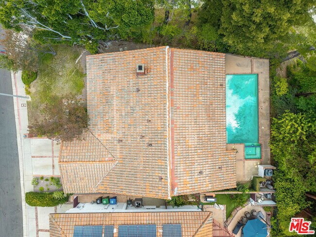 Building Photo - 2952 Bottlebrush Dr