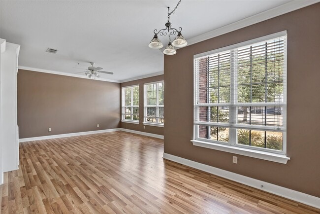 Building Photo - 801 Luther W St