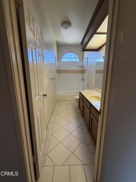 Building Photo - 650 Lions Gate Dr