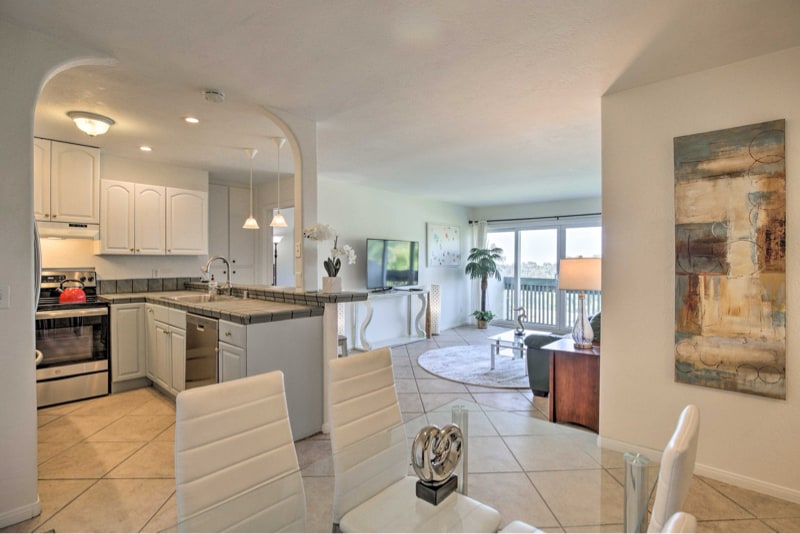 Building Photo - 4060 Huerfano Ave