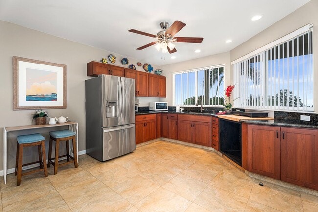 Building Photo - 75-358 Melelina Pl