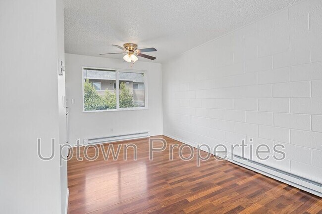 Building Photo - 13000 NW Cornell Rd