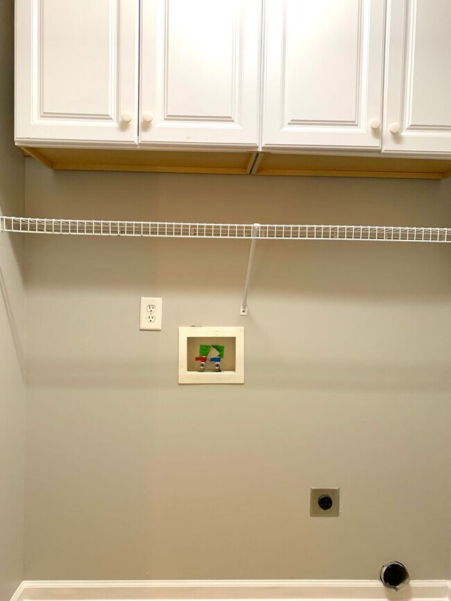 Building Photo - 946 Cobbler Dr