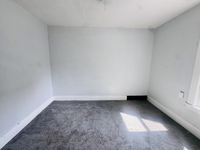 Building Photo - 3616 W 47th St