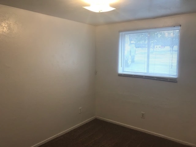 Building Photo - Updated Sunset town home for rent