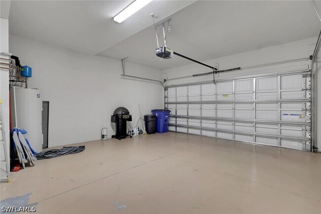 Building Photo - 17270 Cherrywood Ct