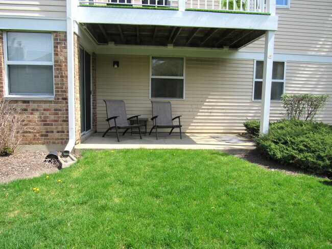 Building Photo - 28 Ashburn Ct
