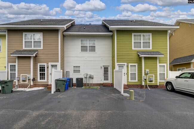 Building Photo - 304 Hampton Forest Drive