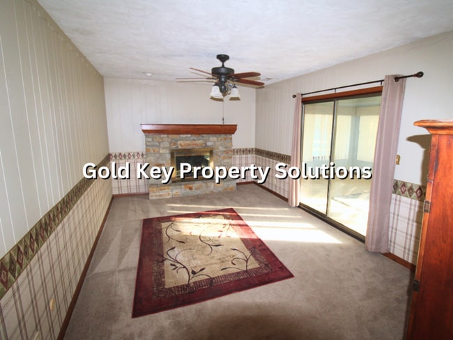 Building Photo - ALEXANDRIA 3 BR 2 FULL BA House in Beautiful Country Setting NO PETS (NO SECTION 8)