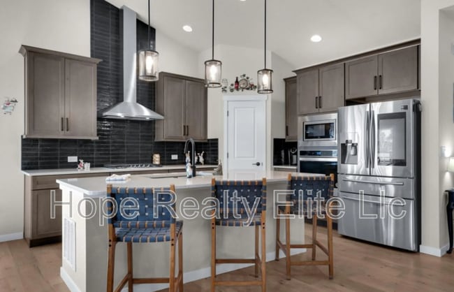 Building Photo - Ivy Hill Dr 3987
