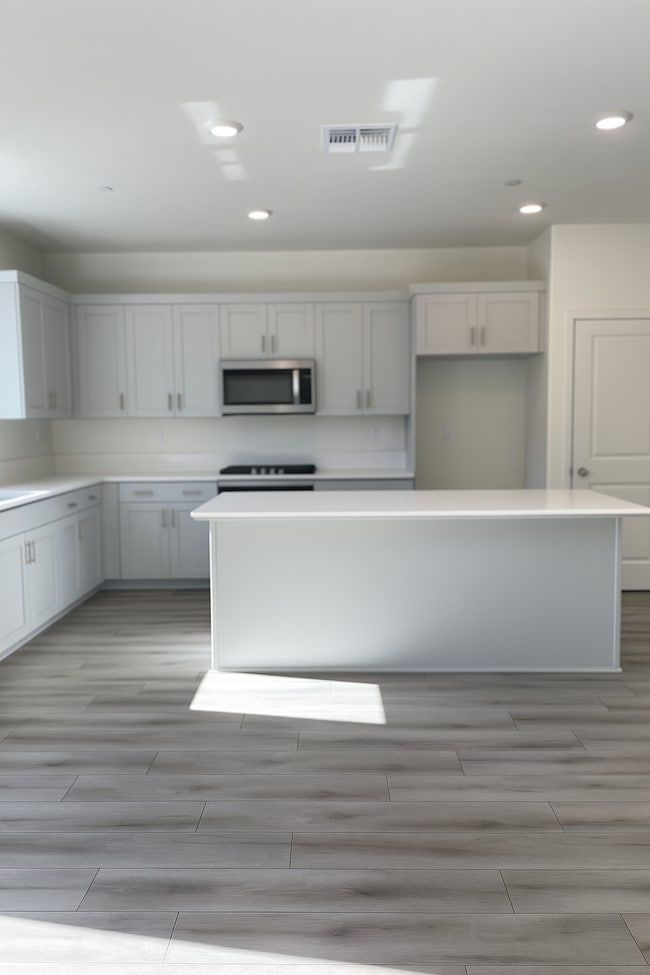 Building Photo - 16333 Malibu Dr