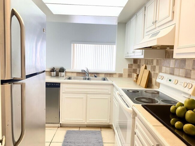 Building Photo - 2468 Citrus Club Ln