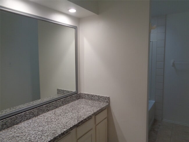 Building Photo - 9414 Westacre Pl