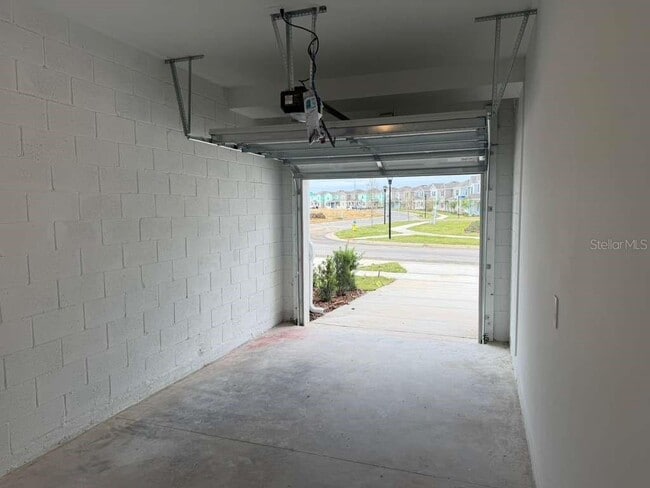 Building Photo - 3075 Mindfullness Dr