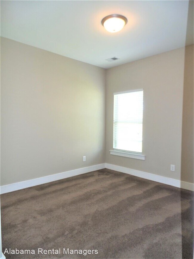 Building Photo - 4 br, 2 bath House - 14461 Griffin Street