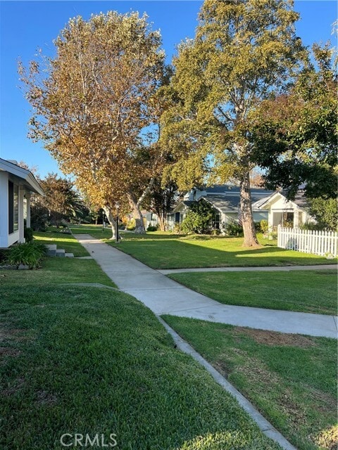 Building Photo - 30 Racing Wind