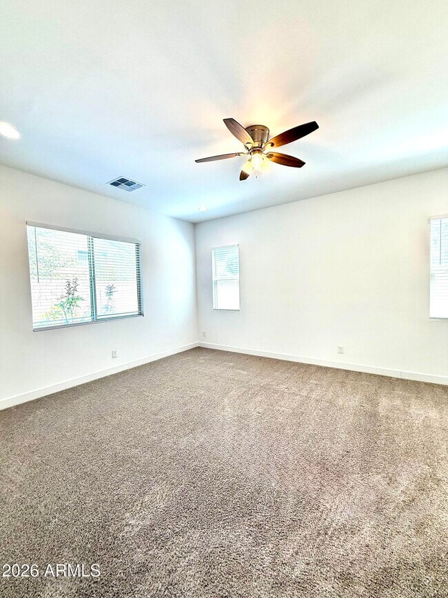 Building Photo - 3824 Fiestaflower Ln