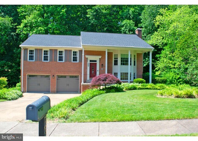 Building Photo - 7628 Chancellor Way