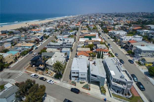 Building Photo - 223 24th St