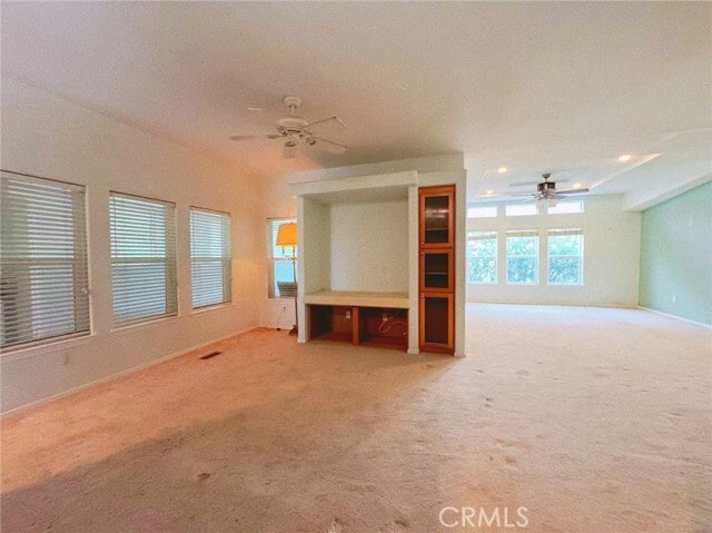 Building Photo - 1053 Deercrest Dr