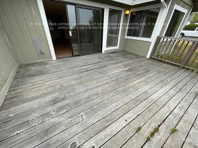 Building Photo - 147 Pecan Ct