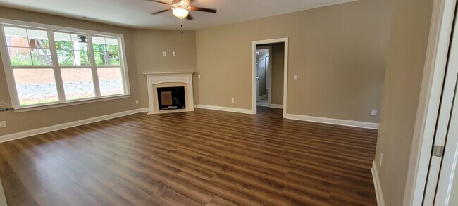 Building Photo - 786 Cashmere Ct