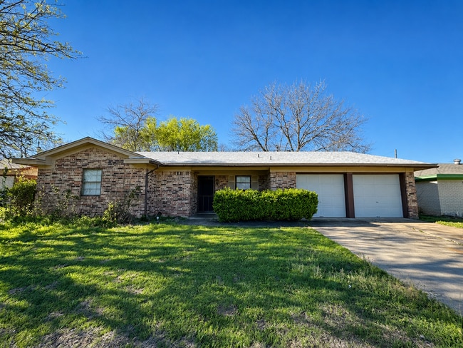 Building Photo - 3-Bedroom House for Rent in Copperas Cove - *Save $145/Month!*