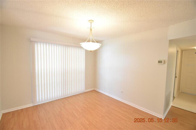 Building Photo - 4008 Briarlake Dr