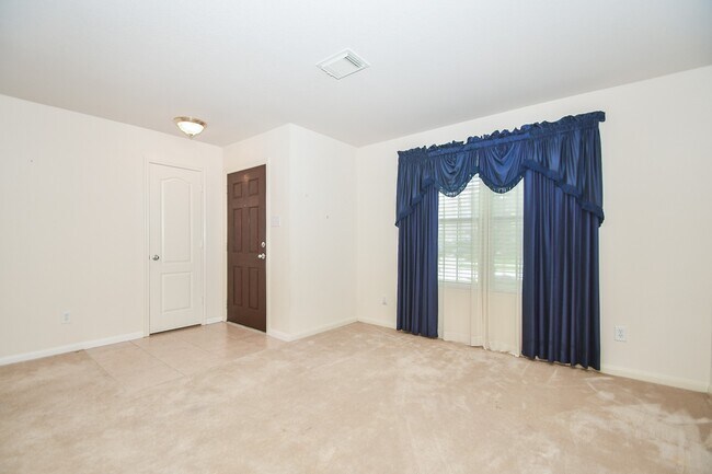 Building Photo - 16211 Cole Bridge Ln
