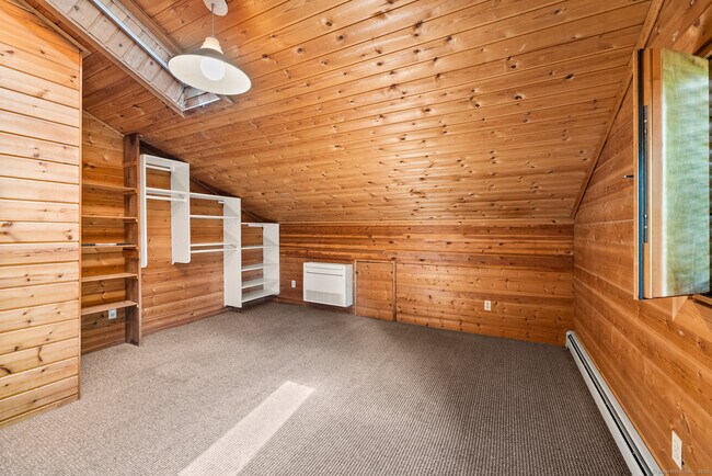 Building Photo - 281 Nettleton Hollow Rd